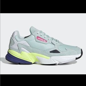 Adidas Womens falcon shoes 10.5